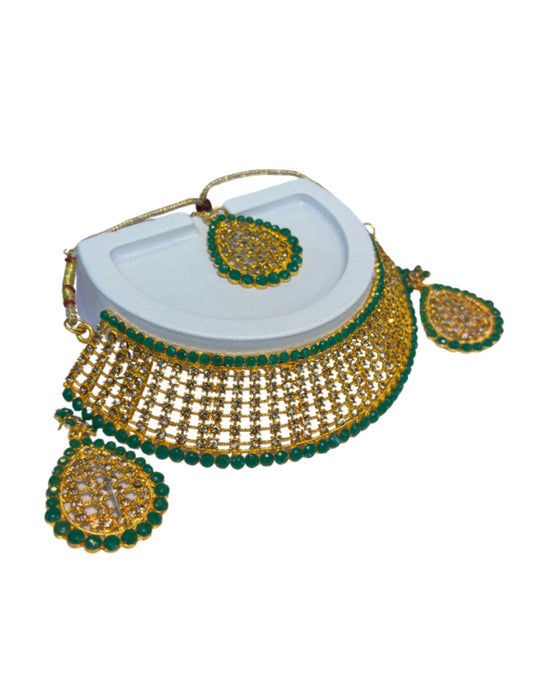 Gold-Toned Indian Choker Necklace Set with Crystal & Bead Detail